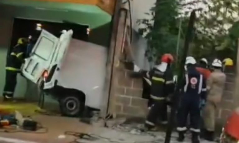 Morador de rua morre após ser atropelado enquanto dormia em Guarapari