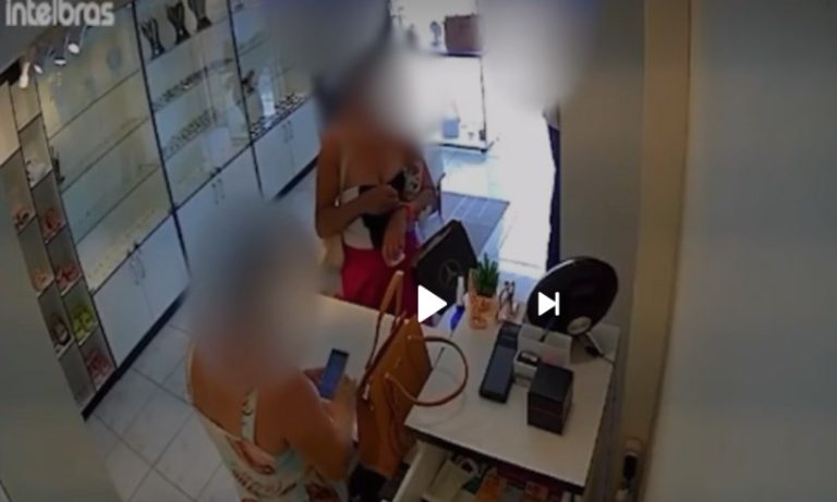 Mulher é presa por aplicar golpe do Pix no ES