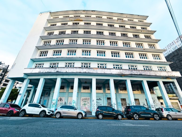 PCR doa terrenos do Trianon e do Art-Palácio para construção de campus do IFPE