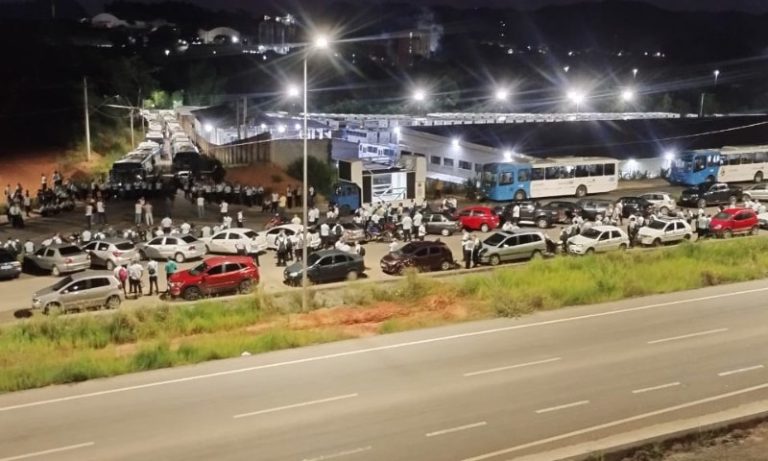 Paralisação de rodoviários deixa bairros da Grande Vitória sem ônibus nesta quinta