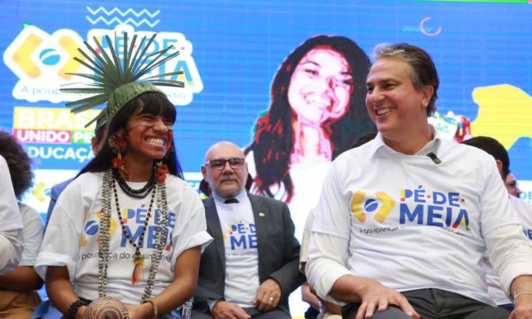 Pé de meia: R$ 500 milhões impulsionam futuro de 177 mil jovens pernambucanos