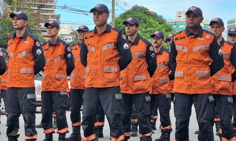 Corpo de Bombeiros do ES convoca candidatos para preencher 100 vagas