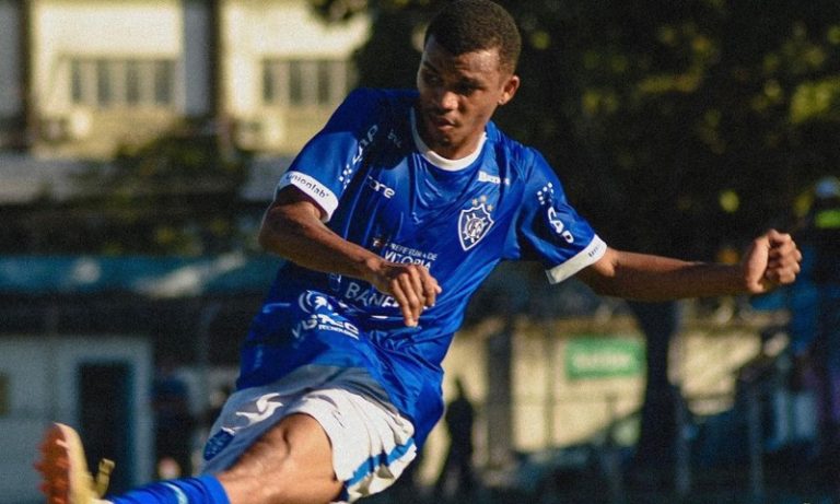 Transferência de lateral-esquerdo garante mais dinheiro nos cofres do Alvianil
