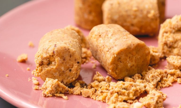Aprenda a fazer receita de paçoca com três ingredientes em até 30 minutos