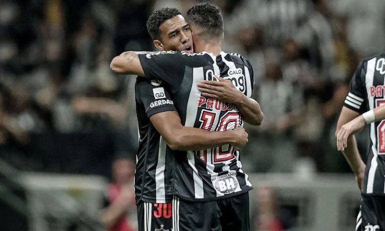 Atlético-MG empata em casa e completa três jogos sem vencer no Brasileirão