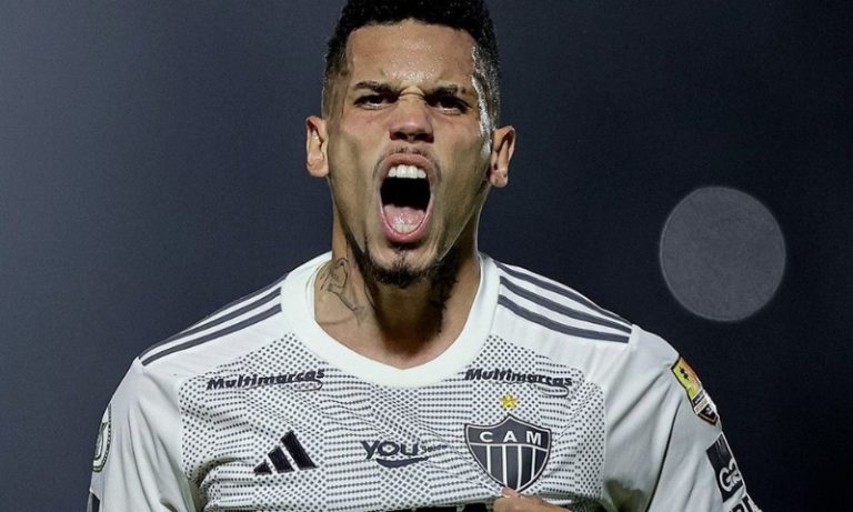Atlético-MG supera desfalques e vence Red Bull Bragantino de virada fora de casa