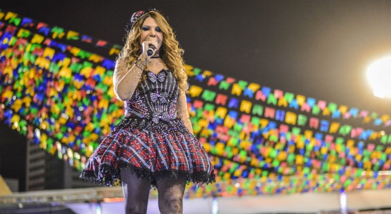 Confira a programação desta segunda-feira do São João do Recife