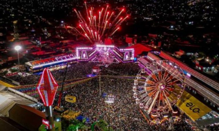 Em Caruaru, maior São João do Mundo chega ao auge neste feriadão