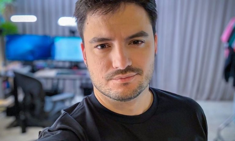 Felipe Neto critica André Valadão por fala sobre universidades: ‘Fazer o contrário”