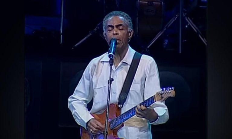 Gilberto Gil anuncia aposentadoria dos palcos após turnê em 2025