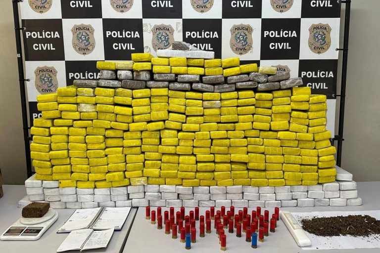 Irmãos que faziam distribuição de drogas no ES são presos com 207 kg de maconha