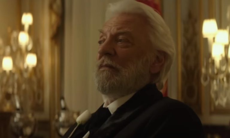 Morre Donald Sutherland, lenda do cinema, TV e Presidente Snow de ‘Jogos Vorazes’