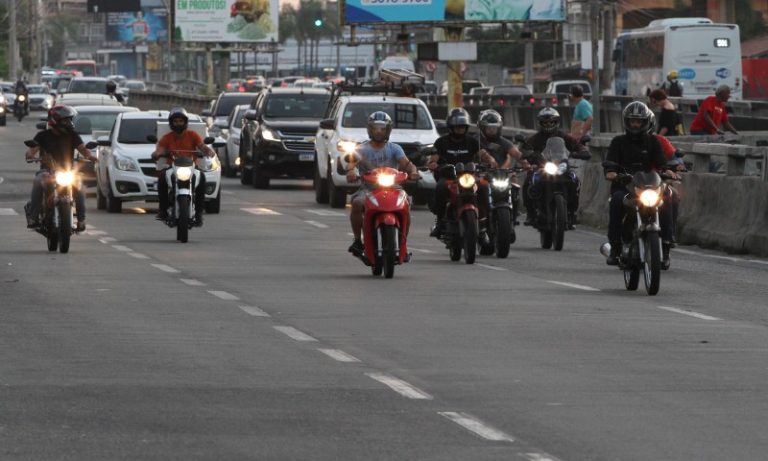Motociclista por aplicativo: 5 mil motos fazem transporte de passageiros no ES