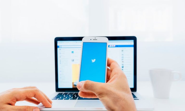 Pornografia liberada: X, ex-Twitter, oficializa regras para conteúdo adulto na rede