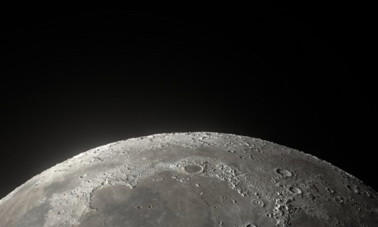 Sonda espacial da China pousa com sucesso em lado oculto da Lua