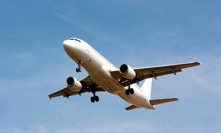 ES quer atrair voos e reduzir valor de passagens aéreas