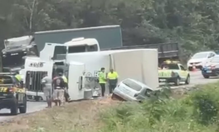 Acidente deixa cinco pessoas feridas na BR-101