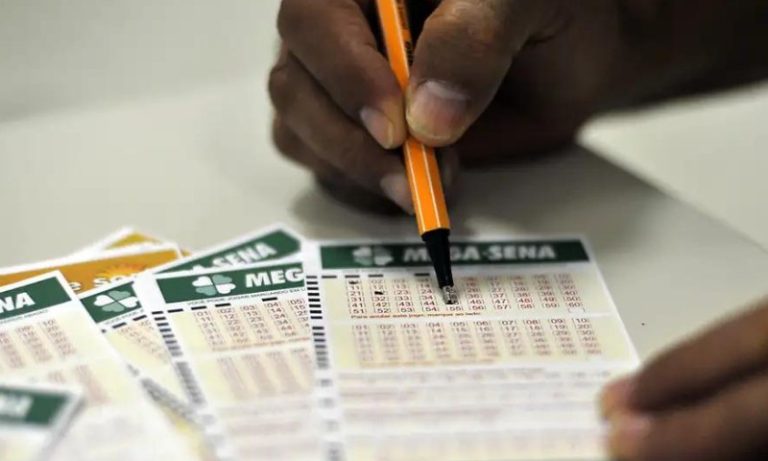 Confira o resultado do concurso 2752 da Mega-Sena sorteado nesta terça-feira (23)