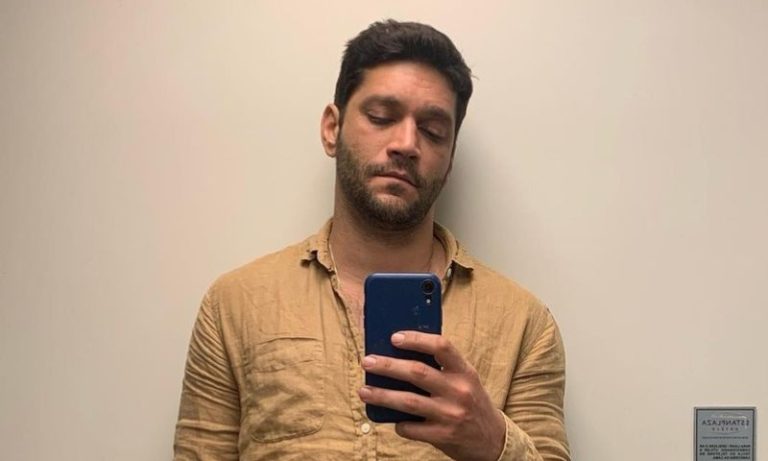 Armando Babaioff critica influenciadores na TV: ‘Não é a praia deles’