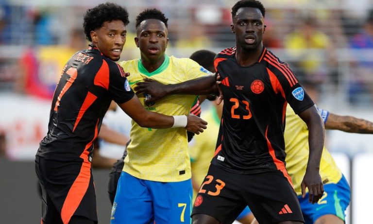 Brasil empata com a Colômbia e pega o Uruguai nas quartas da Copa América