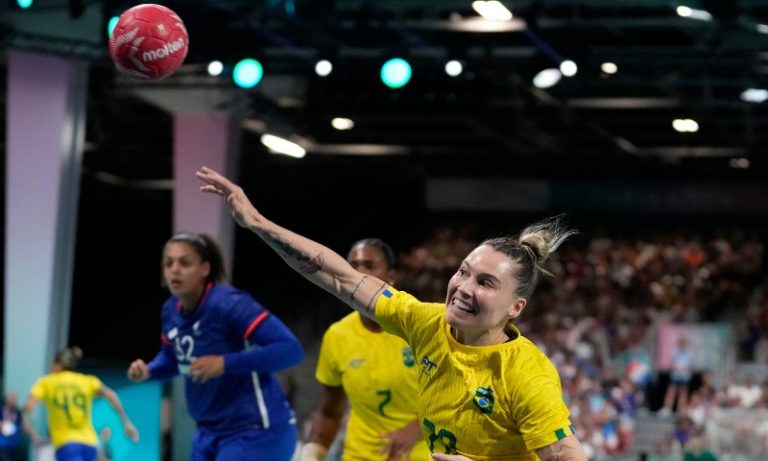 Brasil perde para a França no handebol feminino nos Jogos de Paris