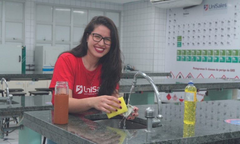 Como evitar que a garrafa d’água tenha micróbios
