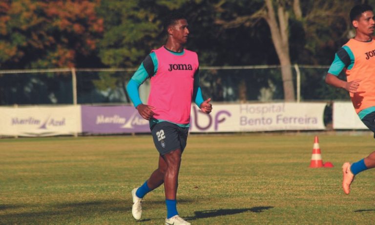 Copa ES: Capitão do Vitória Abuda projeta clássico contra o Rio Branco