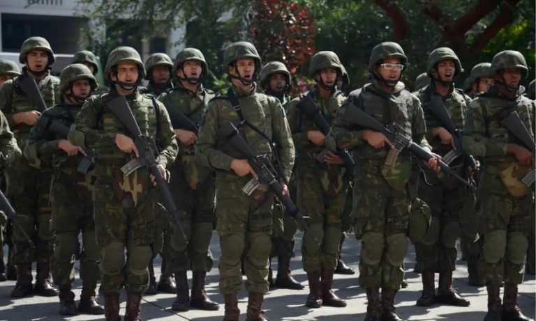 Exército Brasileiro monitora situação na fronteira com Venezuela