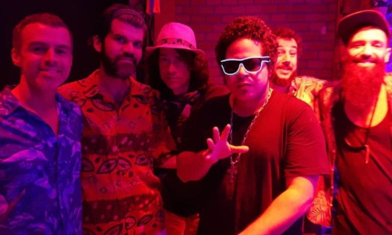 Festival de forró com 66 shows em Itaúnas