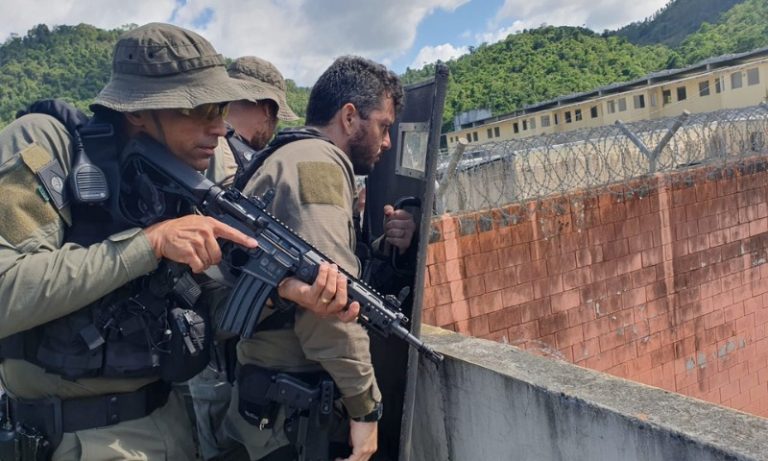 Governador anuncia novo concurso para a Polícia Penal do ES. Veja número de vagas