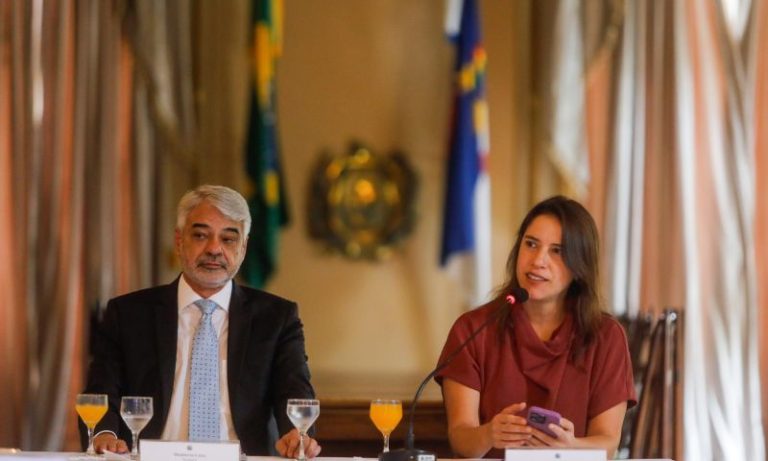 Governadora Raquel Lyra se compromete em anunciar calendário de demolições