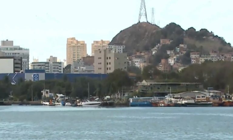 Homem morre afogado após invadir Porto de Vitória e pular no mar