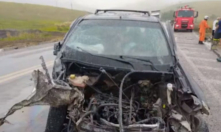 Irmãos capixabas morrem em acidente de trânsito na Bahia