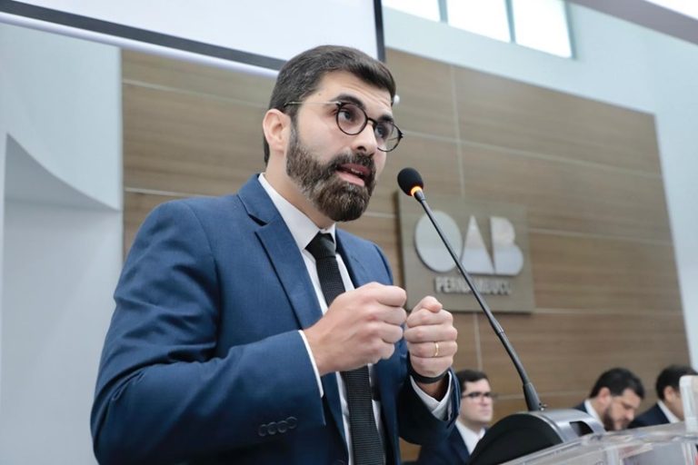 Lançado curso para mostrar funcionamento e limites de uma campanha eleitoral