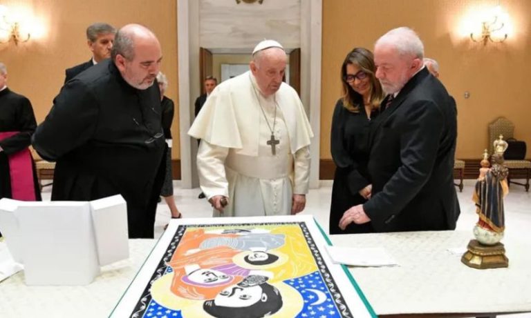 Lula lamenta morte de J. Borges e relembra encontro com o Papa Francisco