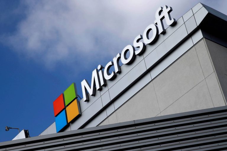 Microsoft identifica falha em serviços que afeta usuários no mundo todo