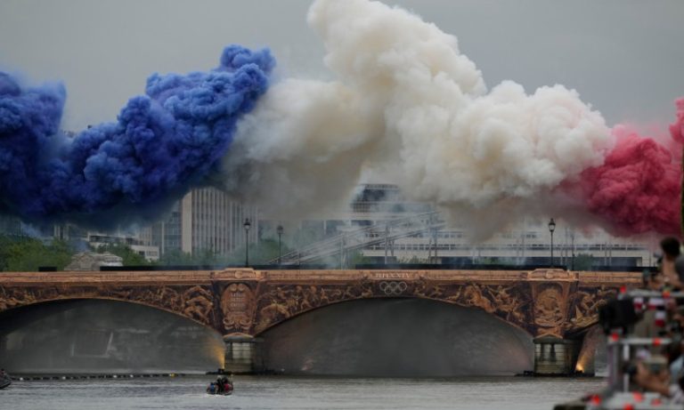 Olimpíadas começam com vandalismo, assaltos e prisões em Paris