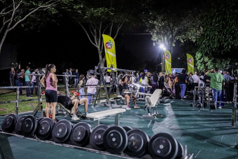 Prefeitura entrega mais uma Academia Recife, agora na UFPE