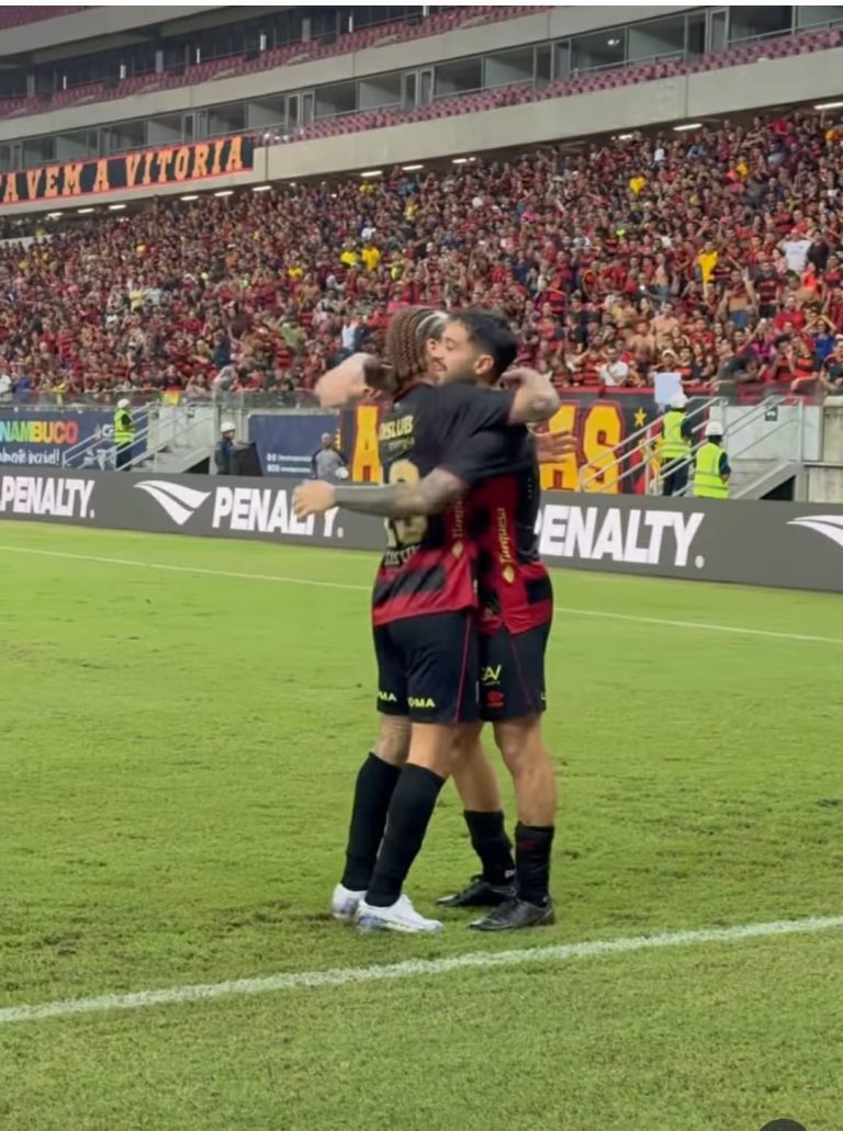 Sport vence Ponte Preta por 3 a 1. Fabrício Dominguez brilhou