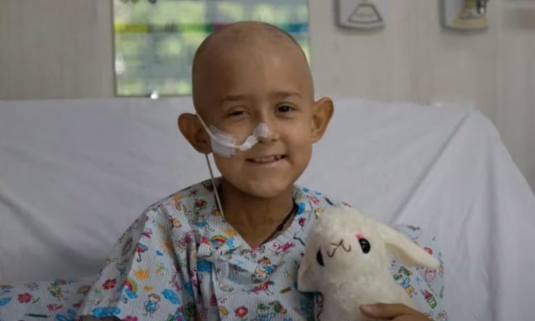 Suspeitos de desviar R$ 2,5 mi de remédio para menina com câncer são presos