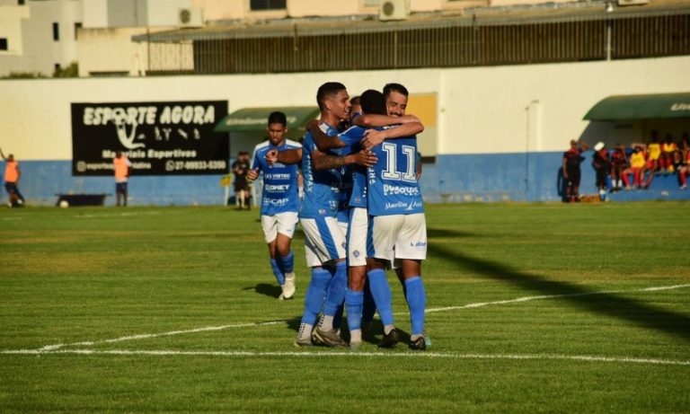 Vitória goleia o Vilavelhense é líder isolado do Grupo B da Copa ES