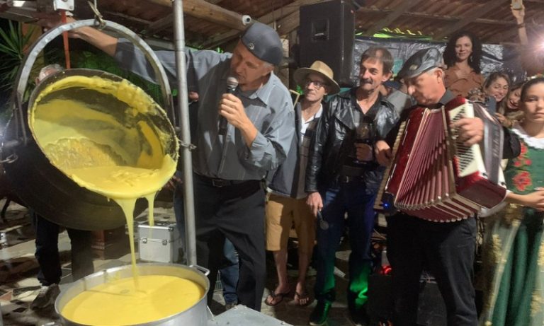 25 toneladas de comida italiana na Festa da Cappitella