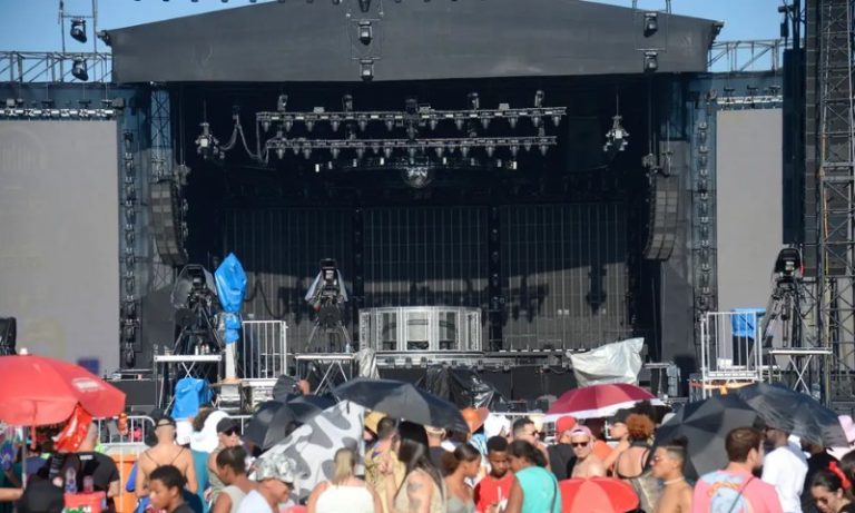 Água de graça em shows: Governo obriga eventos a garantir hidratação do público