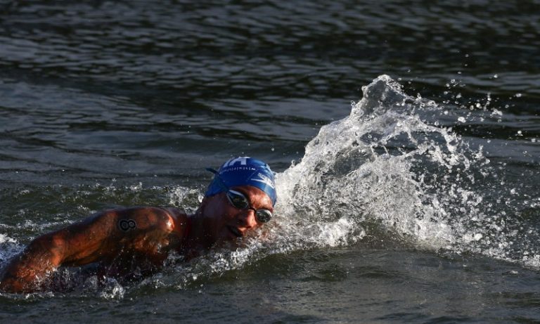 Ana Marcela Cunha termina em quarto lugar na maratona aquática nas Olimpíadas