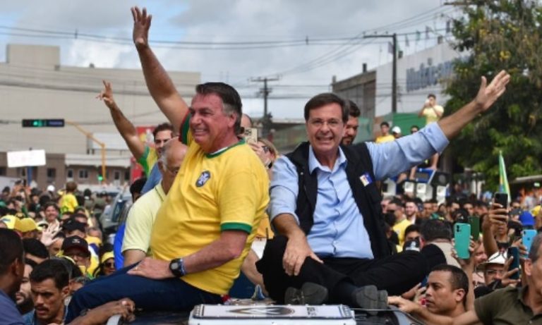 Bolsonaro percorre cidades de Pernambuco onde Lula venceu as eleições