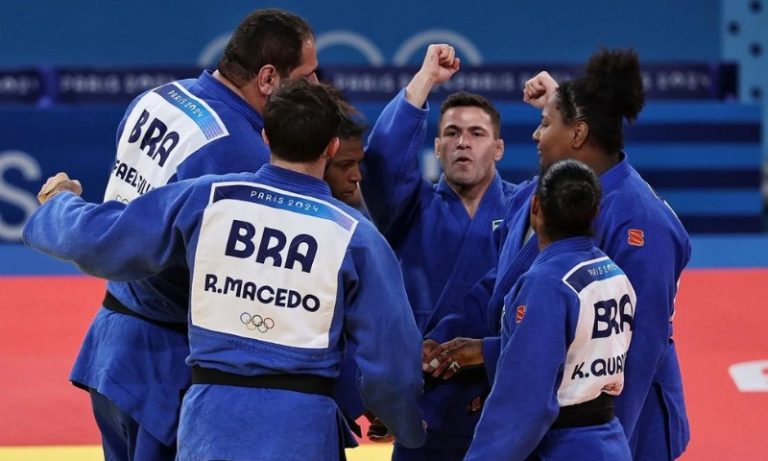 Brasil bate Itália nas equipes de judô e garante o bronze