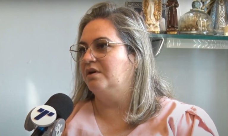 Casa de candidata a vice-prefeita de Cariacica é invadida e armas são furtadas