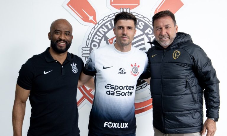 Corinthians anuncia contratação do atacante Héctor Hernández até dezembro de 2026