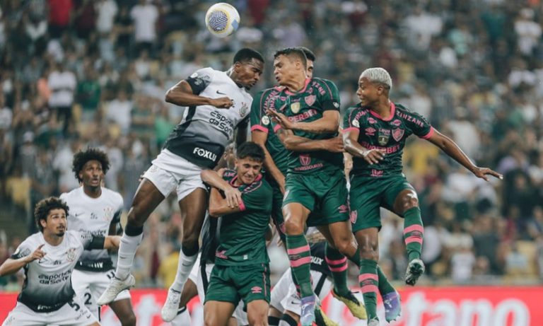 Corinthians aumenta risco de rebaixamento no Brasileirão após tropeço em Fortaleza