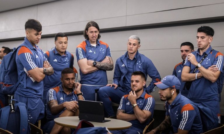 Cruzeiro e Fortaleza se enfrentam nesta segunda no Kleber Andrade